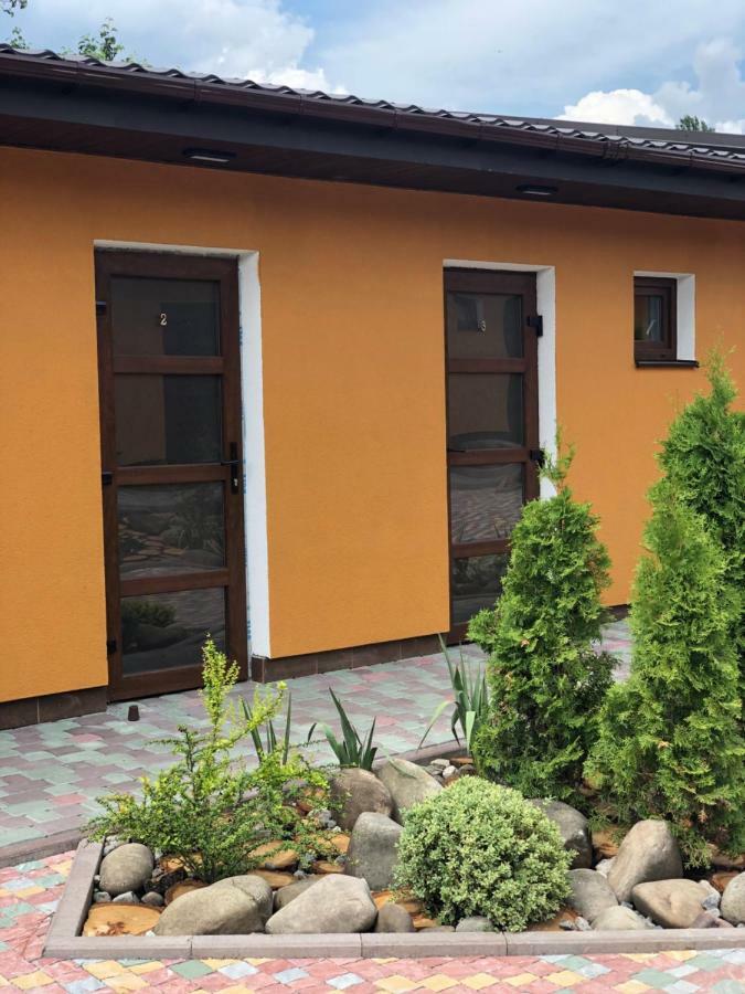 Міні-Готель "Еко" Camenița Exterior foto